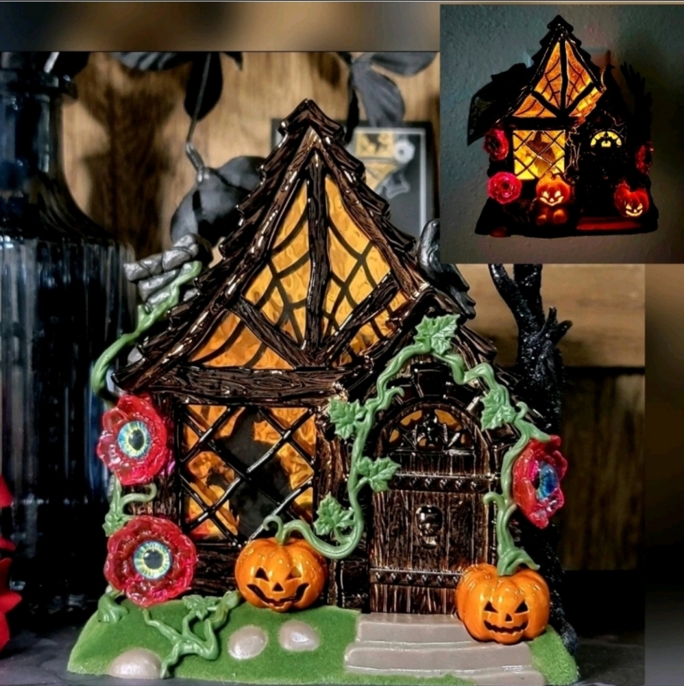 B&BW 🧙🏚 Witches Cottage Projection Wallflower Plug & Refill HALLOWEEN